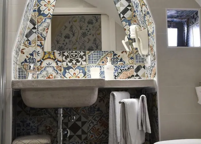 Casa Mida - 3*
